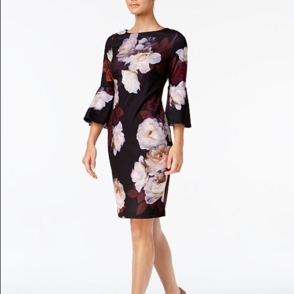 Shift dress w bell sleeves